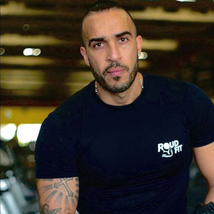 Roudy Assaf, head trainer of Team Roudfit, in a Roudfit T-shirt